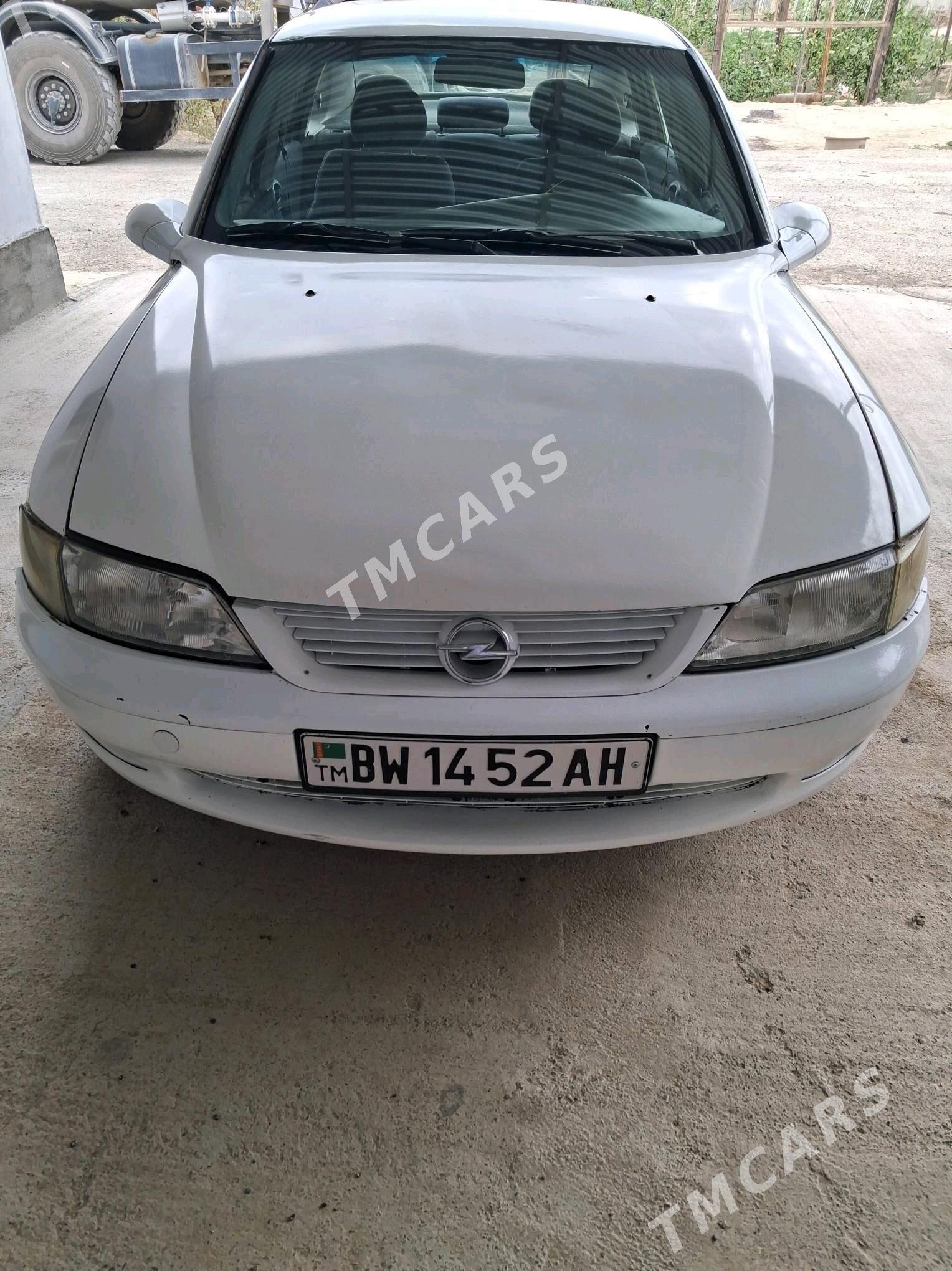 Opel Vectra 1996 - 35 000 TMT - Ак-Бугдайский этрап - img 2