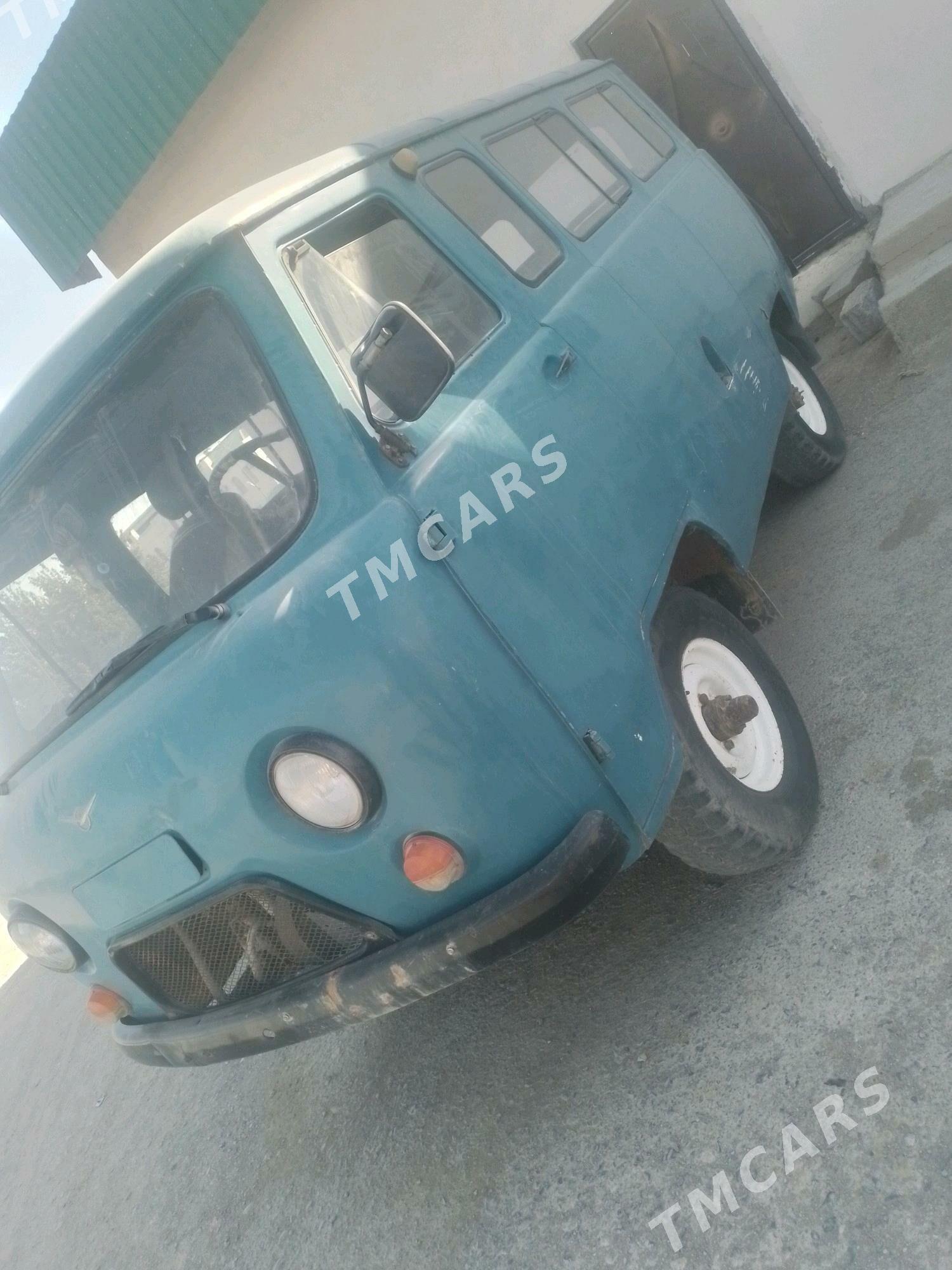 UAZ 2206 2000 - 40 000 TMT - Köýtendag - img 2