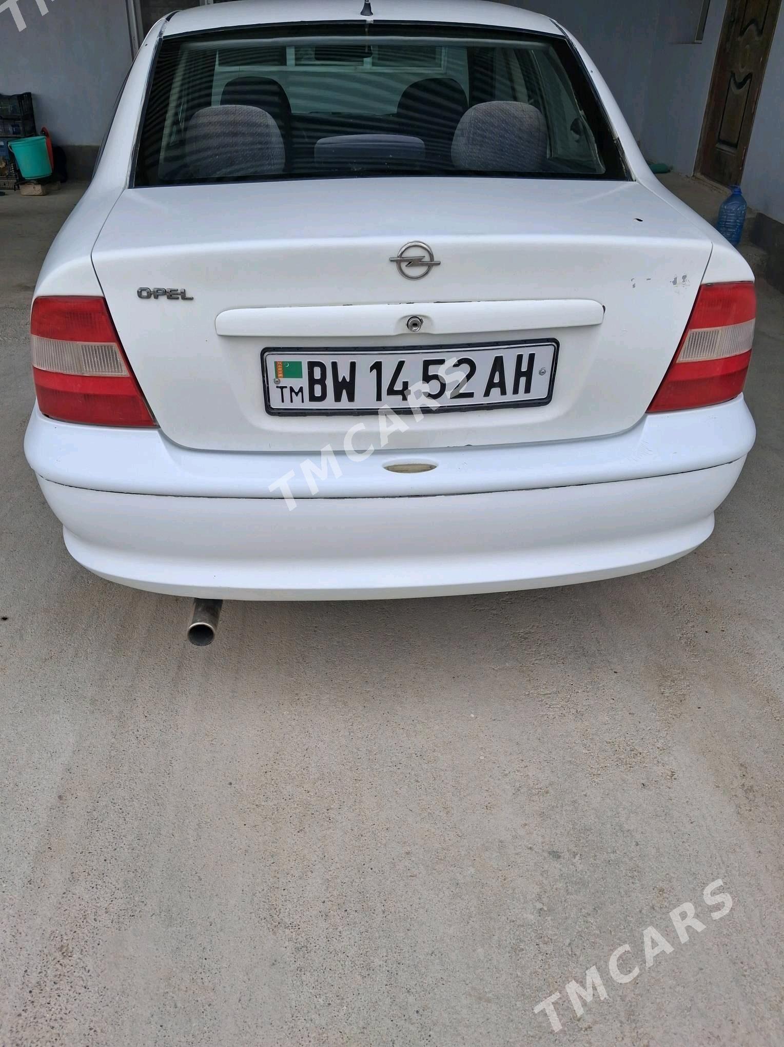 Opel Vectra 1996 - 35 000 TMT - Ак-Бугдайский этрап - img 6