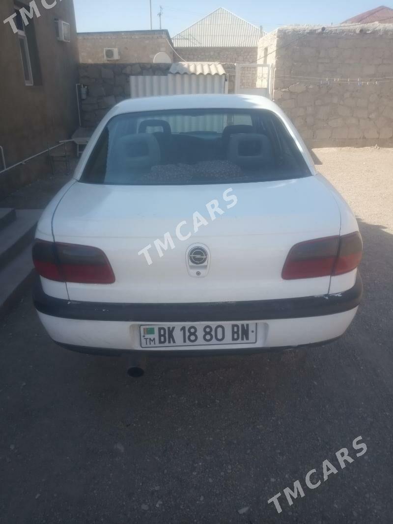 Opel Omega 1996 - 30 000 TMT - Балканабат - img 7
