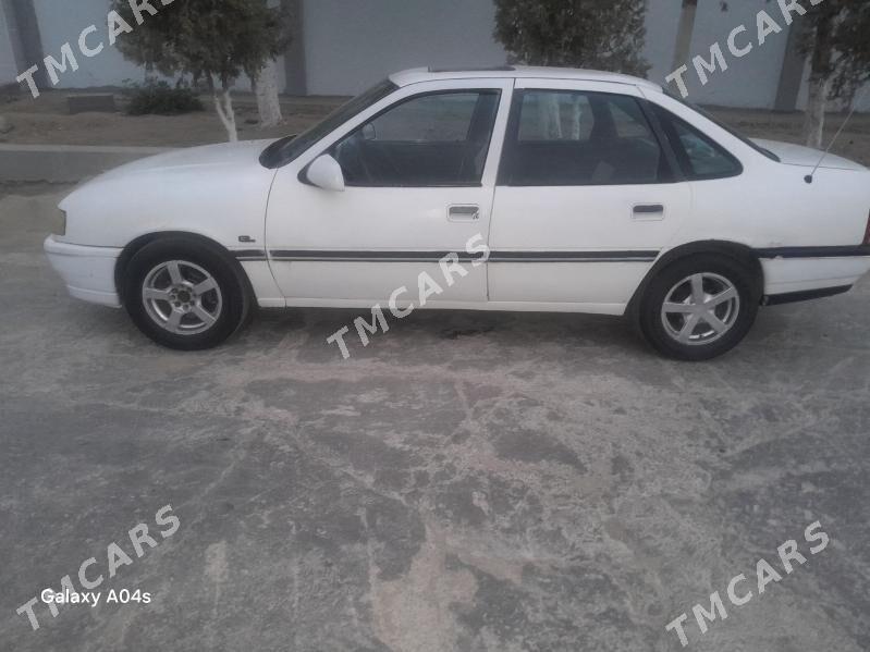 Opel Vectra 1990 - 28 000 TMT - Бахарден - img 4