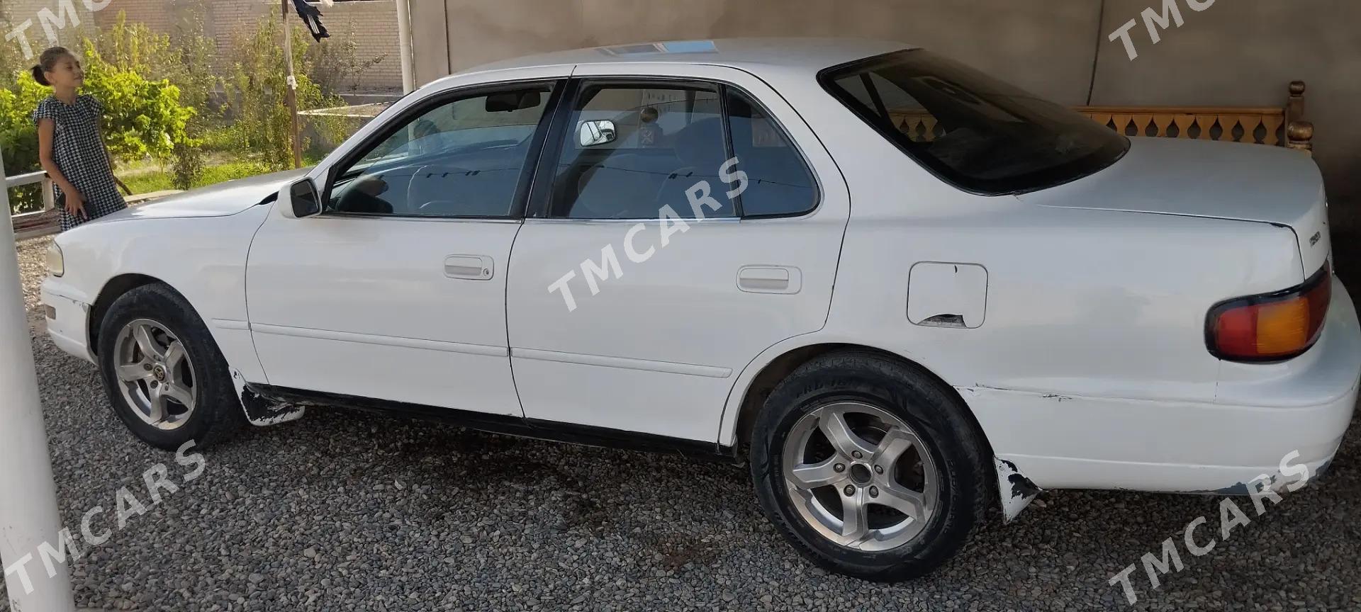 Toyota Camry 1993 - 65 000 TMT - Мургап - img 2