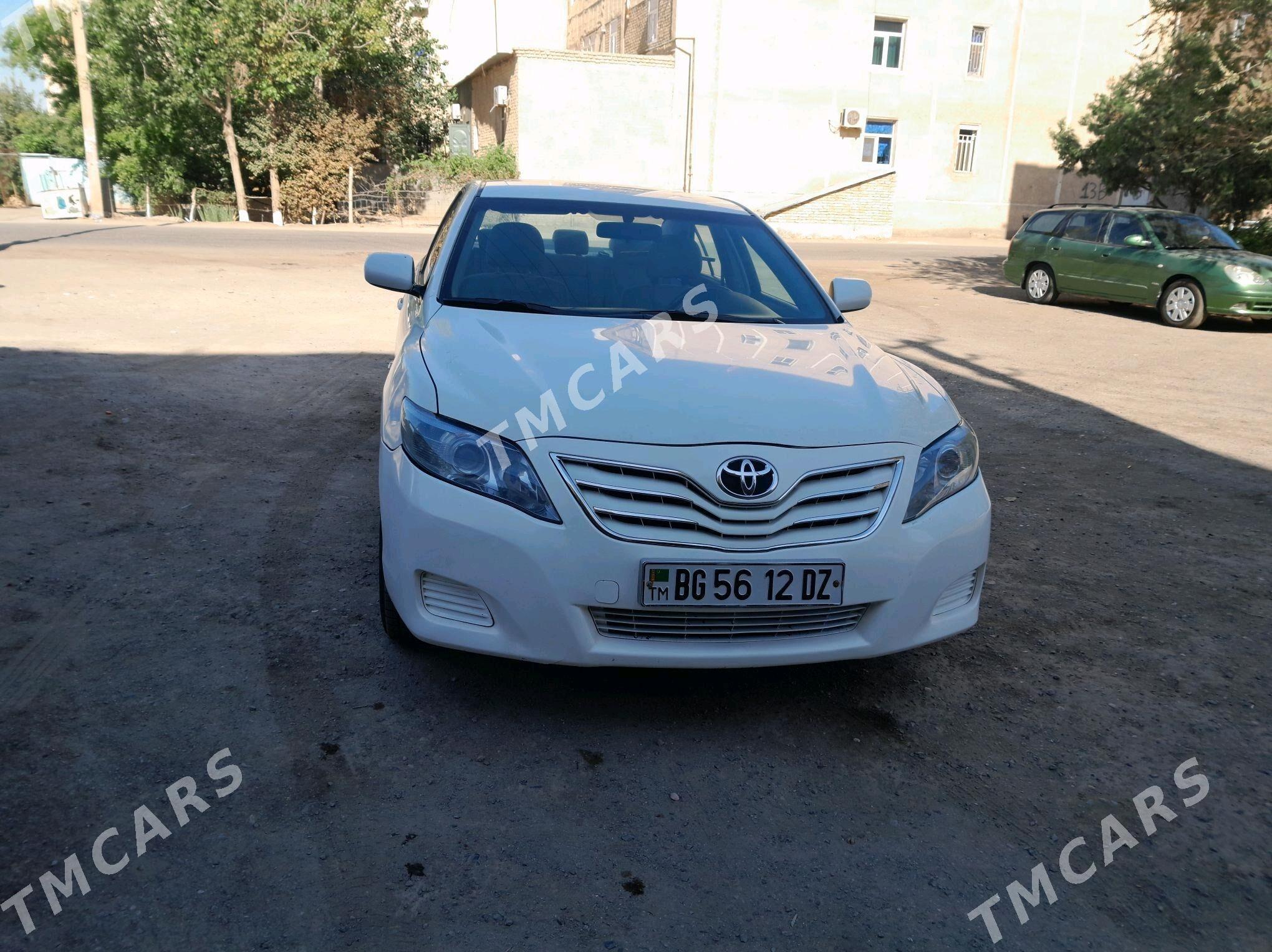 Toyota Camry 2010 - 146 000 TMT - Daşoguz - img 4