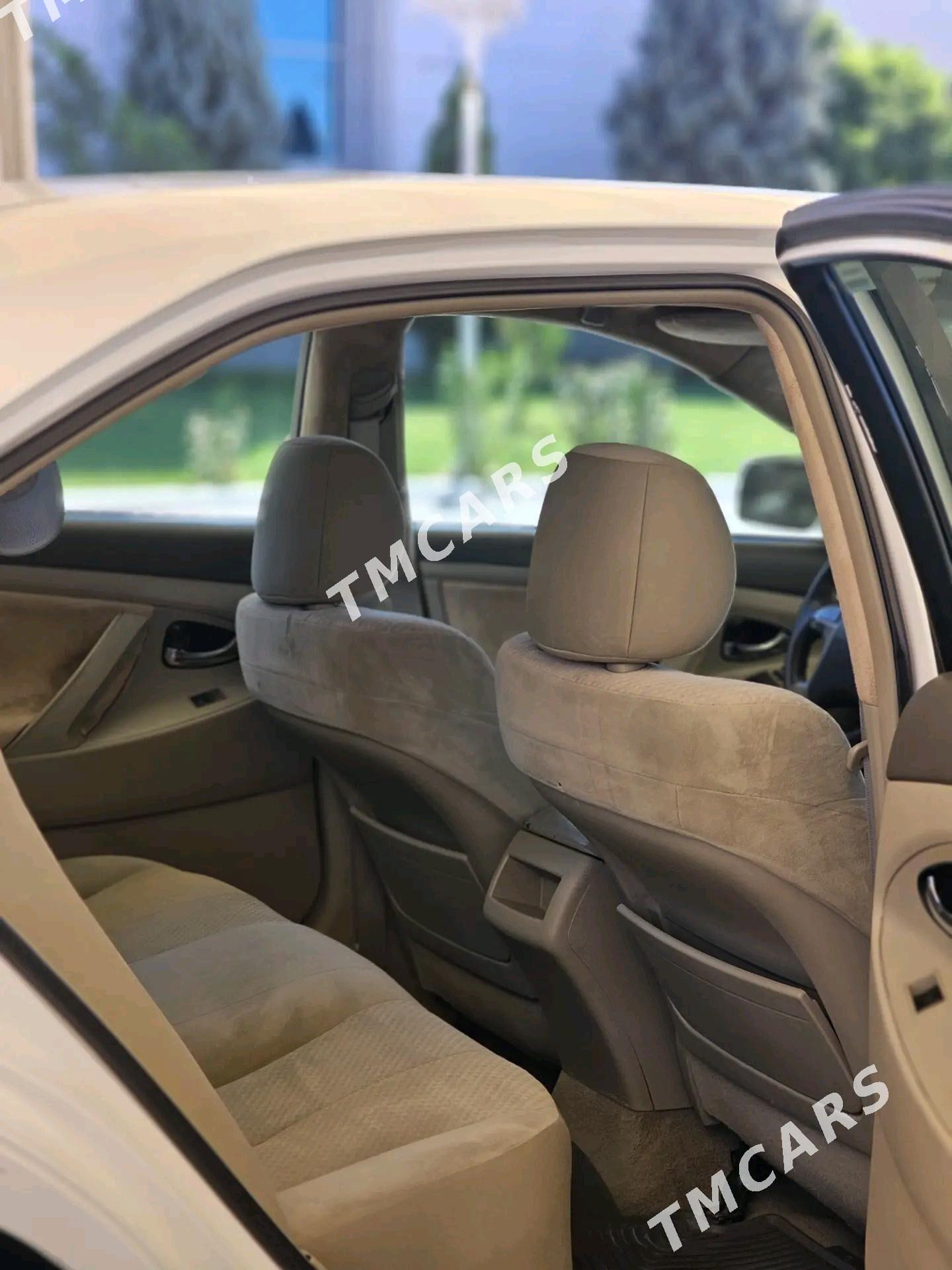 Toyota Camry 2011 - 196 000 TMT - Mary - img 3