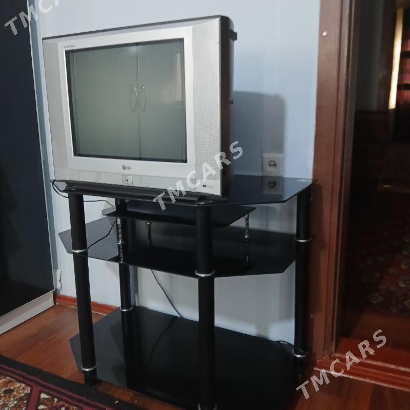 telewizor podstawkasy bn - Мир 7 - img 2