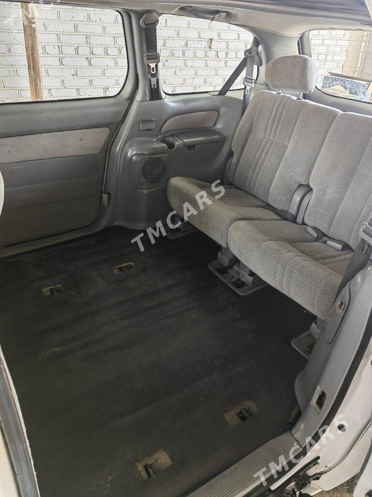 Toyota Sienna 2001 - 160 000 TMT - Sarahs - img 4