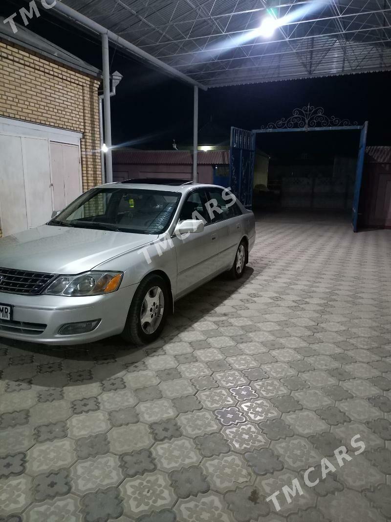 Toyota Avalon 2001 - 190 000 TMT - Мары - img 1