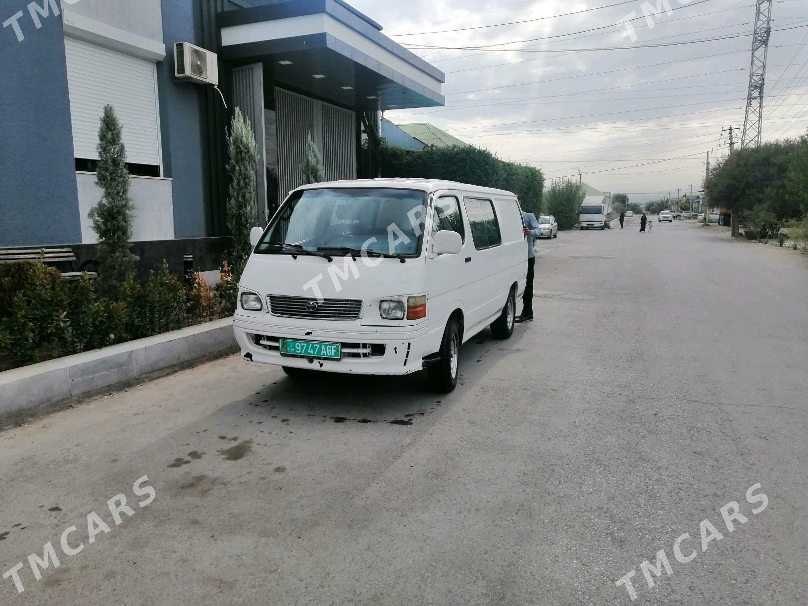 Toyota Hiace 2001 - 90 000 TMT - Aşgabat - img 3