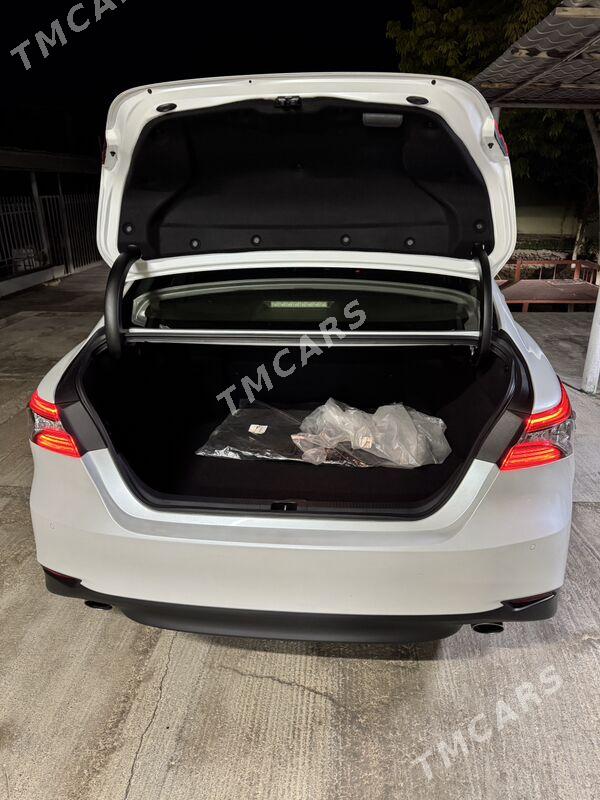 Toyota Camry 2023 - 685 000 TMT - Aşgabat - img 2