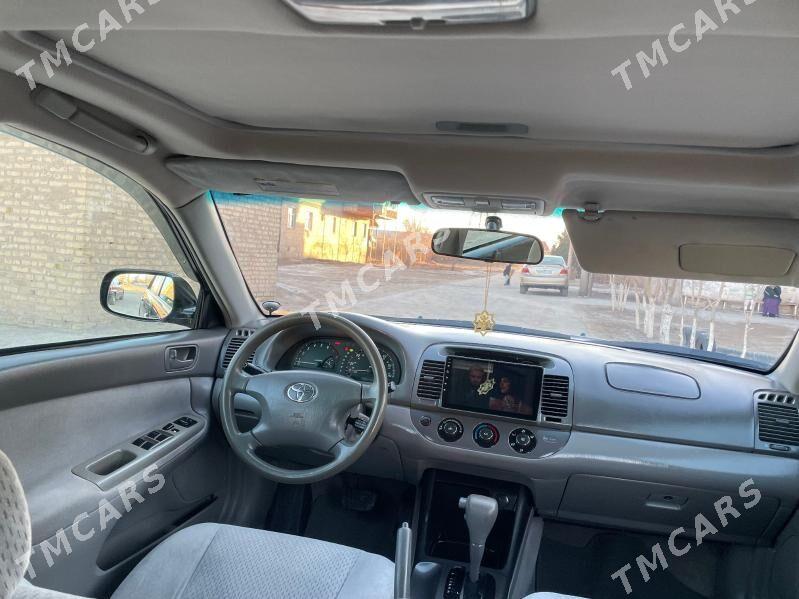 Toyota Camry 2003 - 165 000 TMT - Дашогуз - img 2