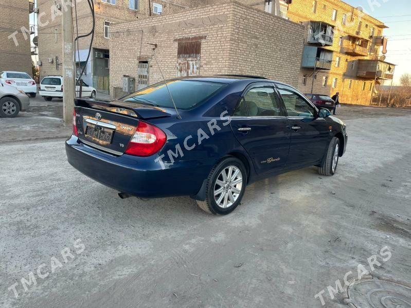Toyota Camry 2003 - 165 000 TMT - Дашогуз - img 8