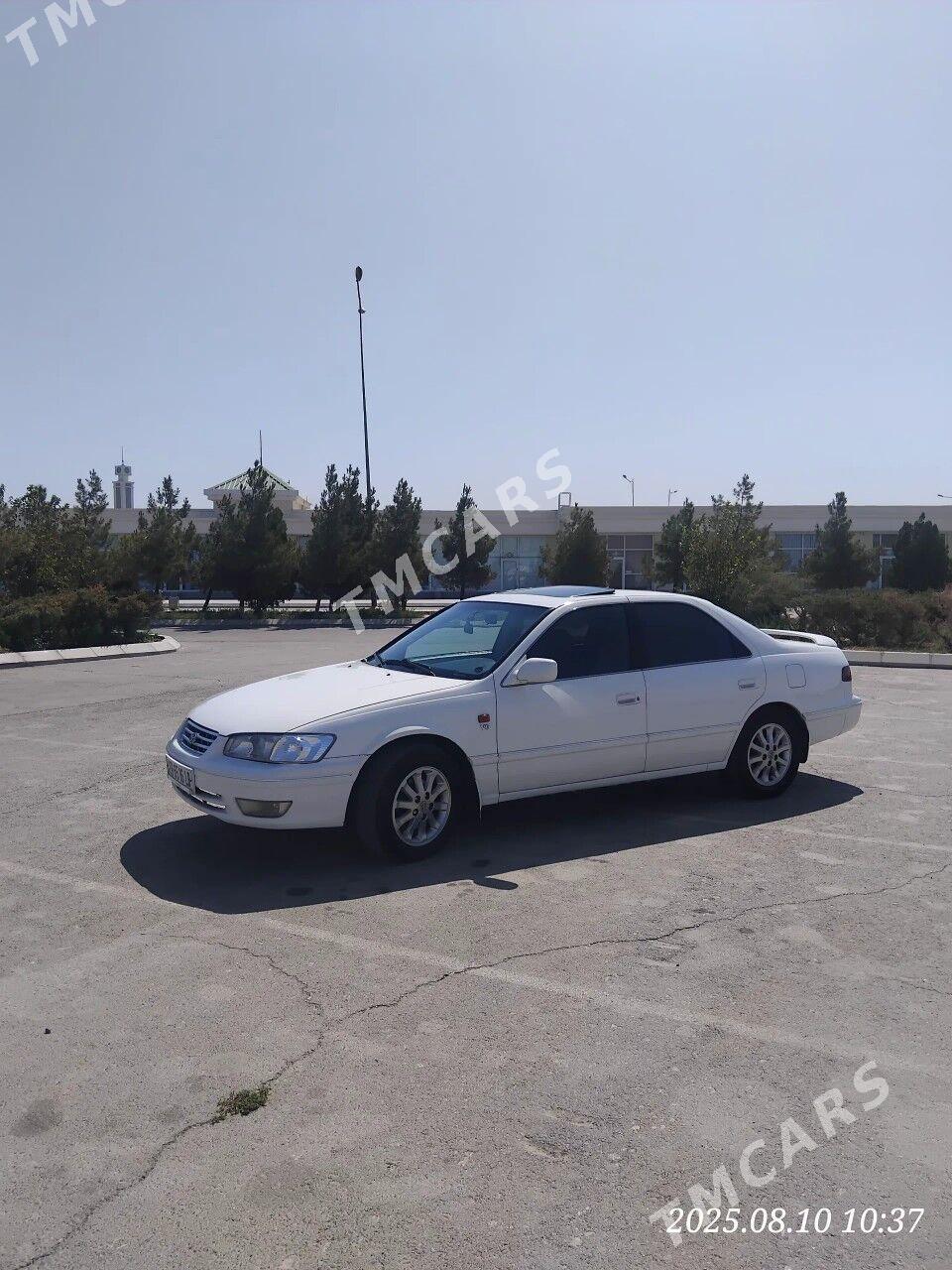 Toyota Camry 2000 - 145 000 TMT - Dänew - img 6