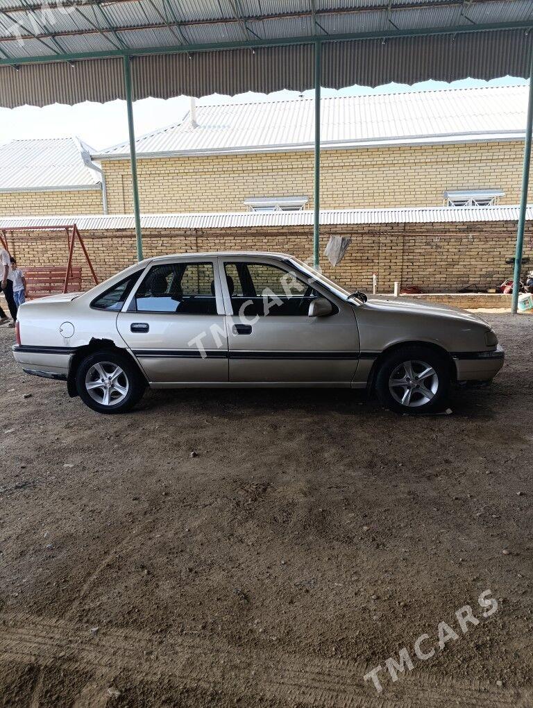 Opel Vectra 1990 - 39 000 TMT - Mary - img 6