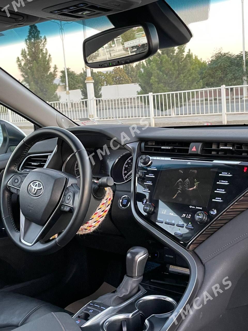 Toyota Camry 2020 - 450 000 TMT - Aşgabat - img 4