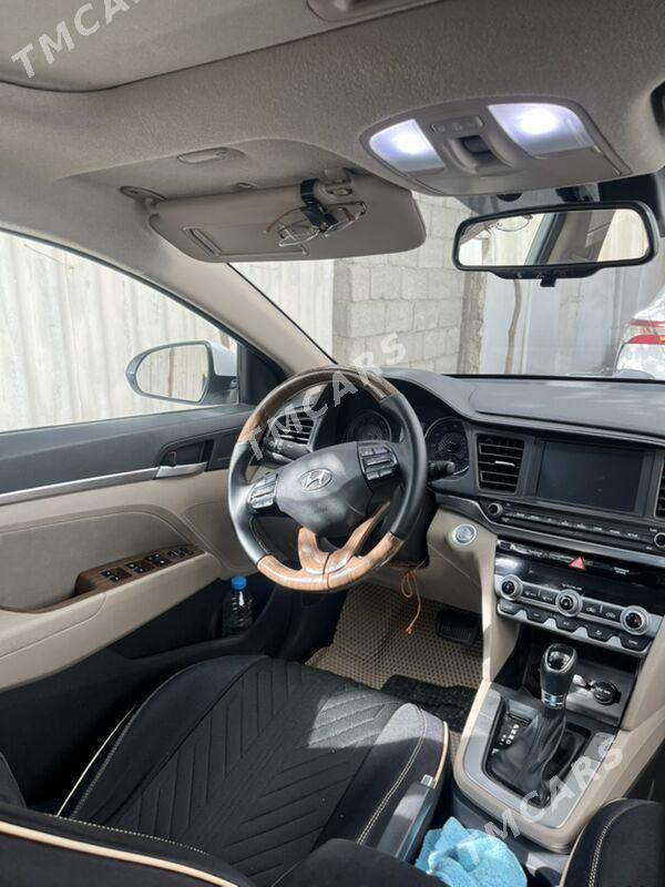 Hyundai Elantra 2019 - 220 000 TMT - Aşgabat - img 3