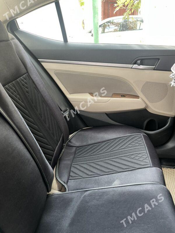 Hyundai Elantra 2019 - 220 000 TMT - Aşgabat - img 6