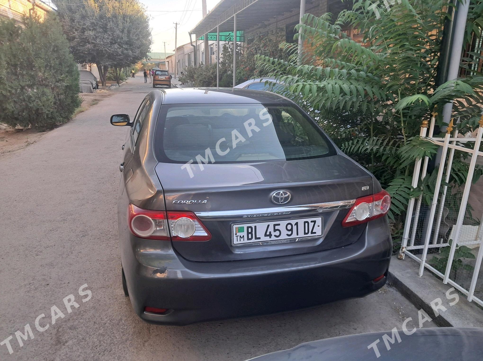 Toyota Corolla 2011 - 150 000 TMT - Дашогуз - img 2