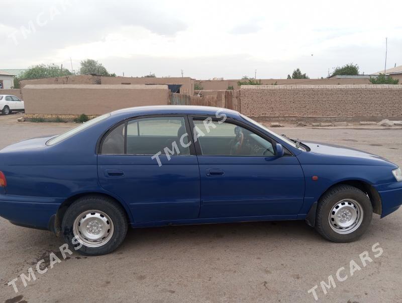 Toyota Carina 1997 - 75 000 TMT - Акдепе - img 3