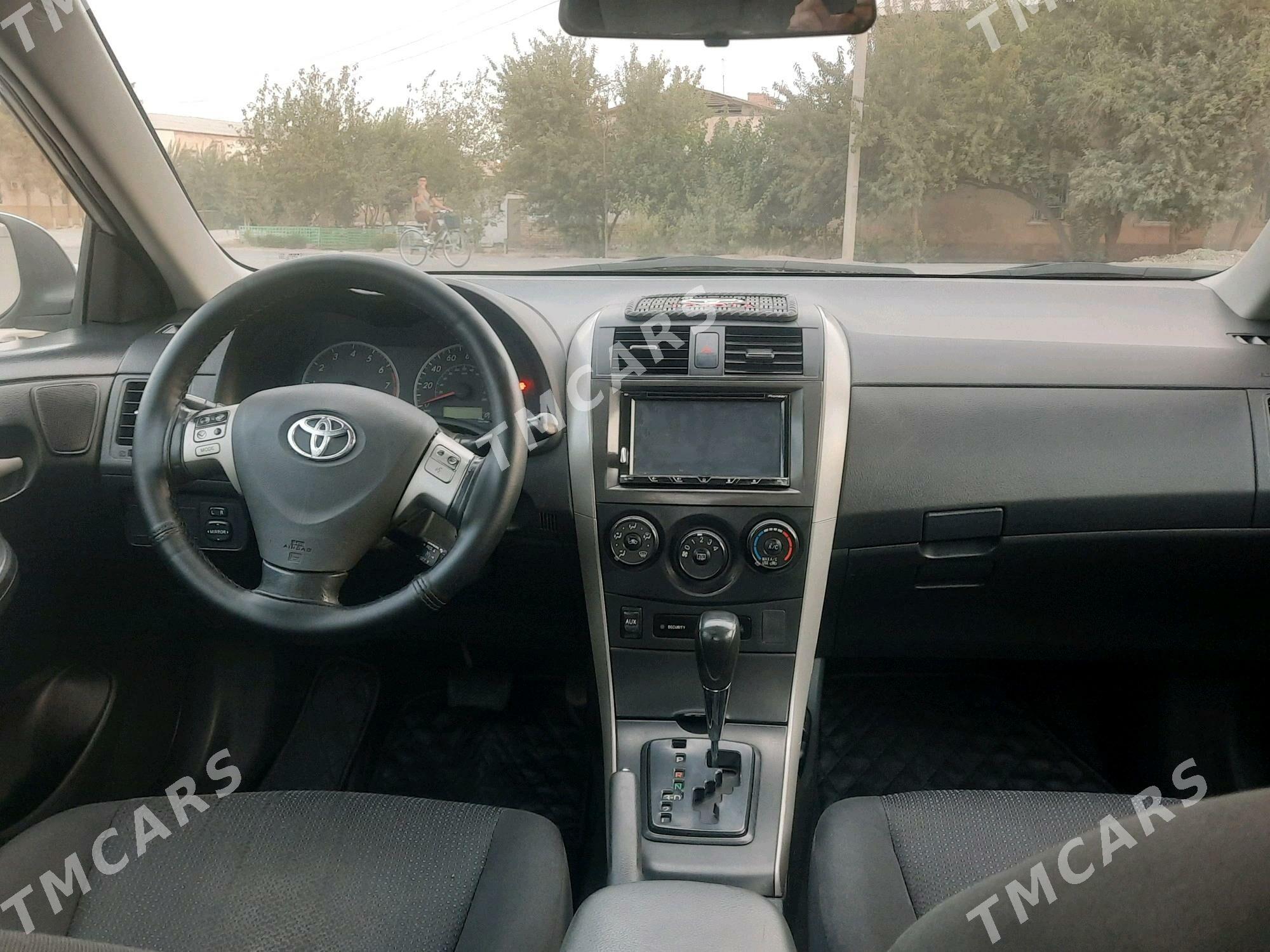 Toyota Corolla 2009 - 150 000 TMT - Мары - img 8