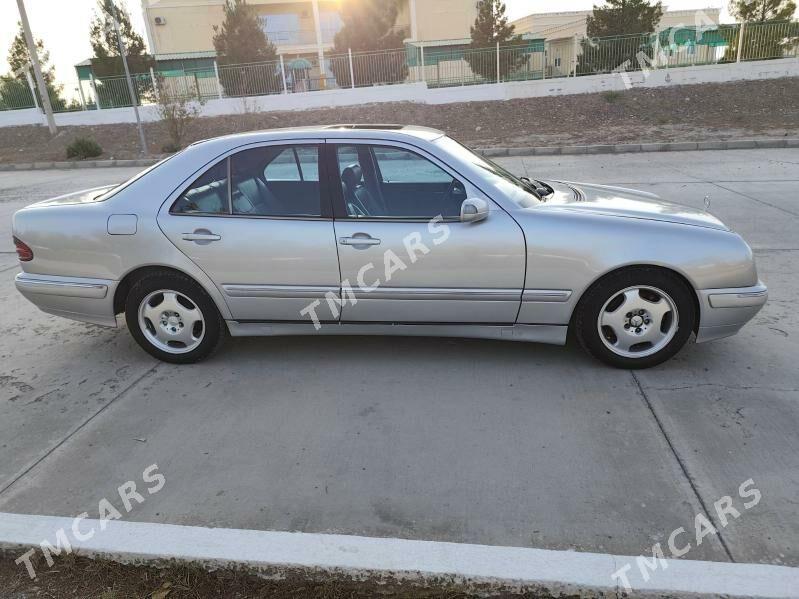 Mercedes-Benz E320 2001 - 100 000 TMT - Gyzylarbat - img 6