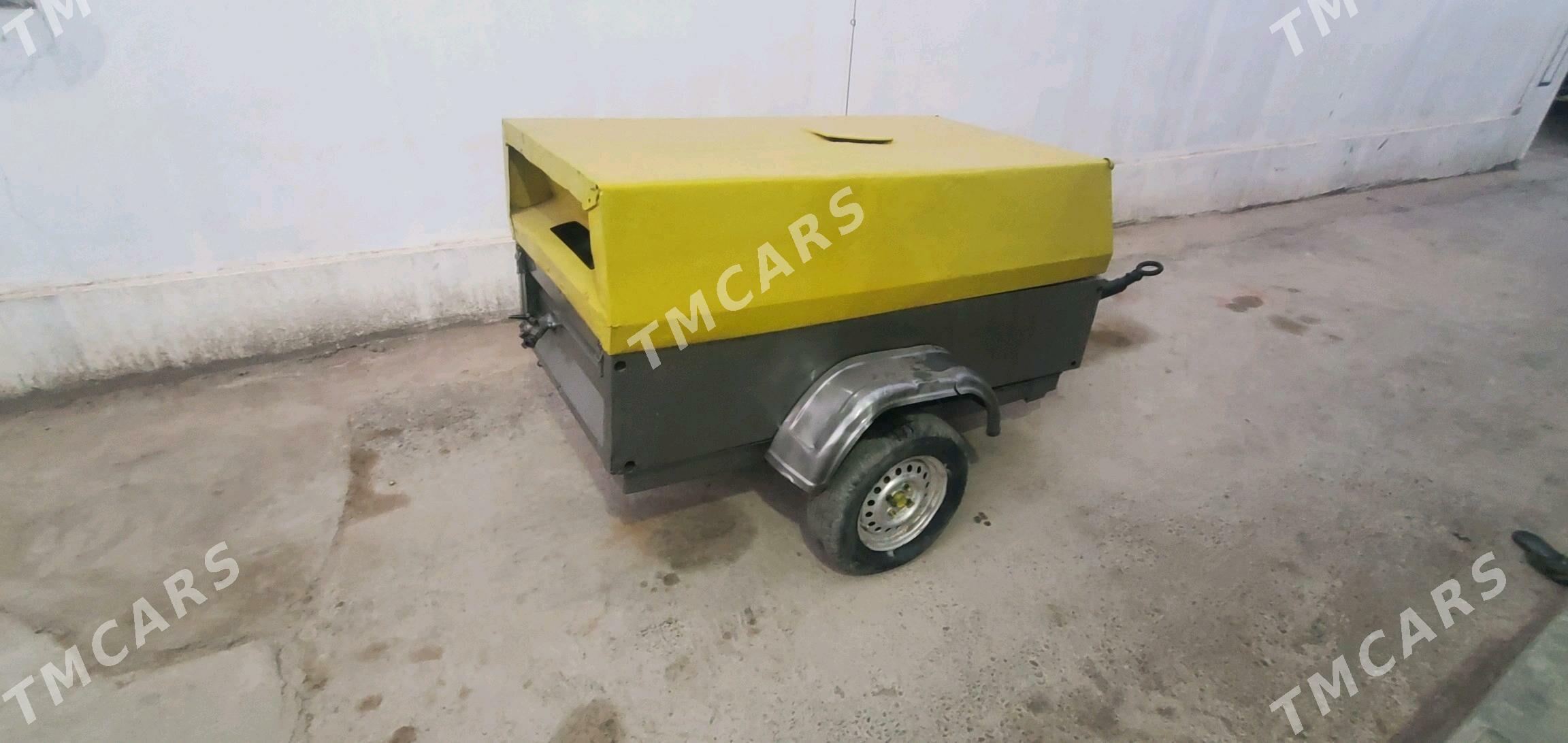 JCB Pilingmaster 2015 - 80 000 TMT - Ашхабад - img 2