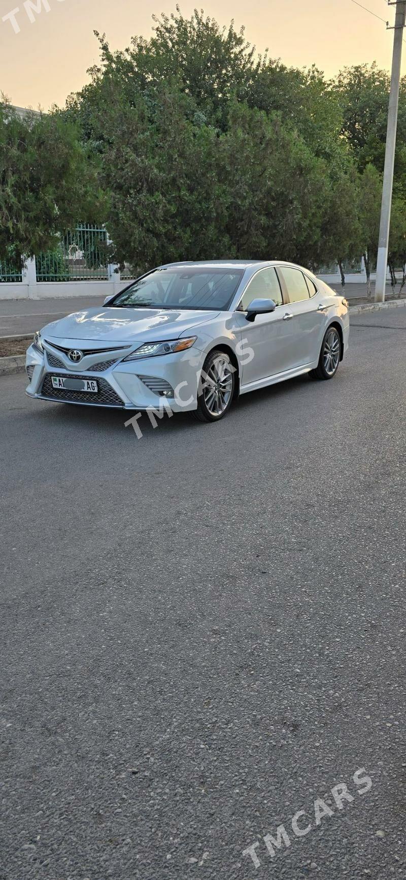 Toyota Camry 2019 - 310 000 TMT - Ашхабад - img 4