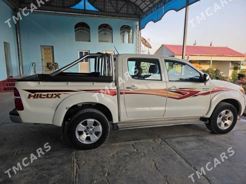 Toyota Hilux 2007 - 250 000 TMT - Тагтабазар - img 7