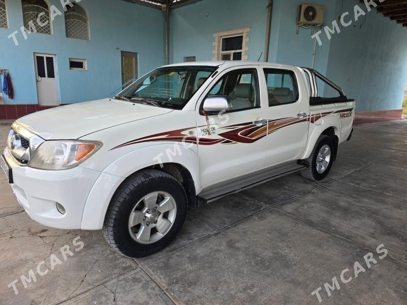 Toyota Hilux 2007 - 250 000 TMT - Тагтабазар - img 6
