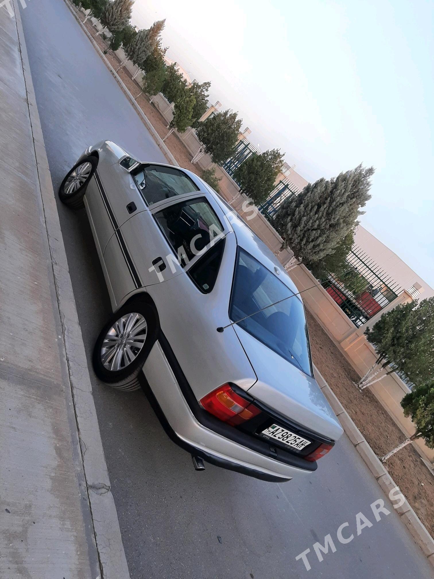Opel Vectra 1992 - 60 000 TMT - 1 мкр - img 5