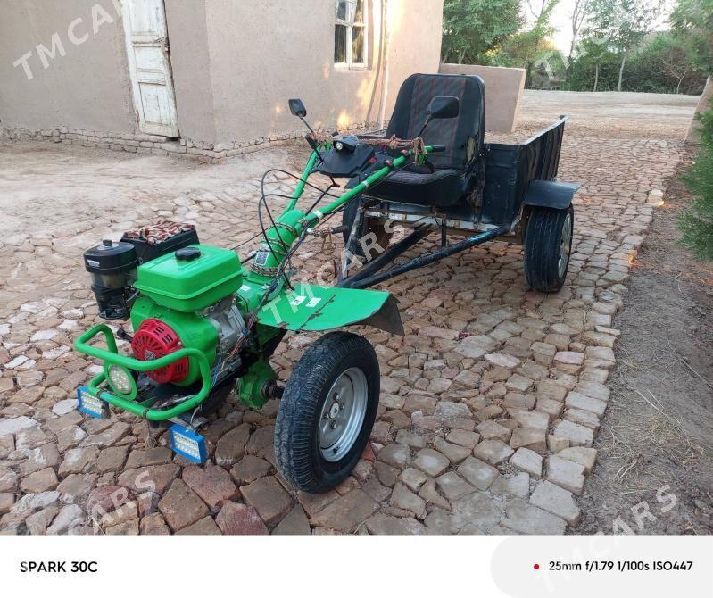 Yer suryan traktor - Görogly (Tagta) - img 4