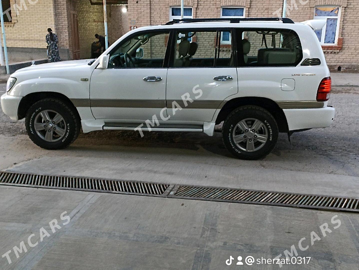 Toyota Land Cruiser 2003 - 300 000 TMT - Türkmenabat - img 6