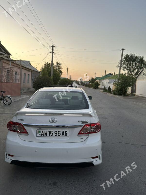 Toyota Corolla 2013 - 205 000 TMT - Büzmeýin - img 5