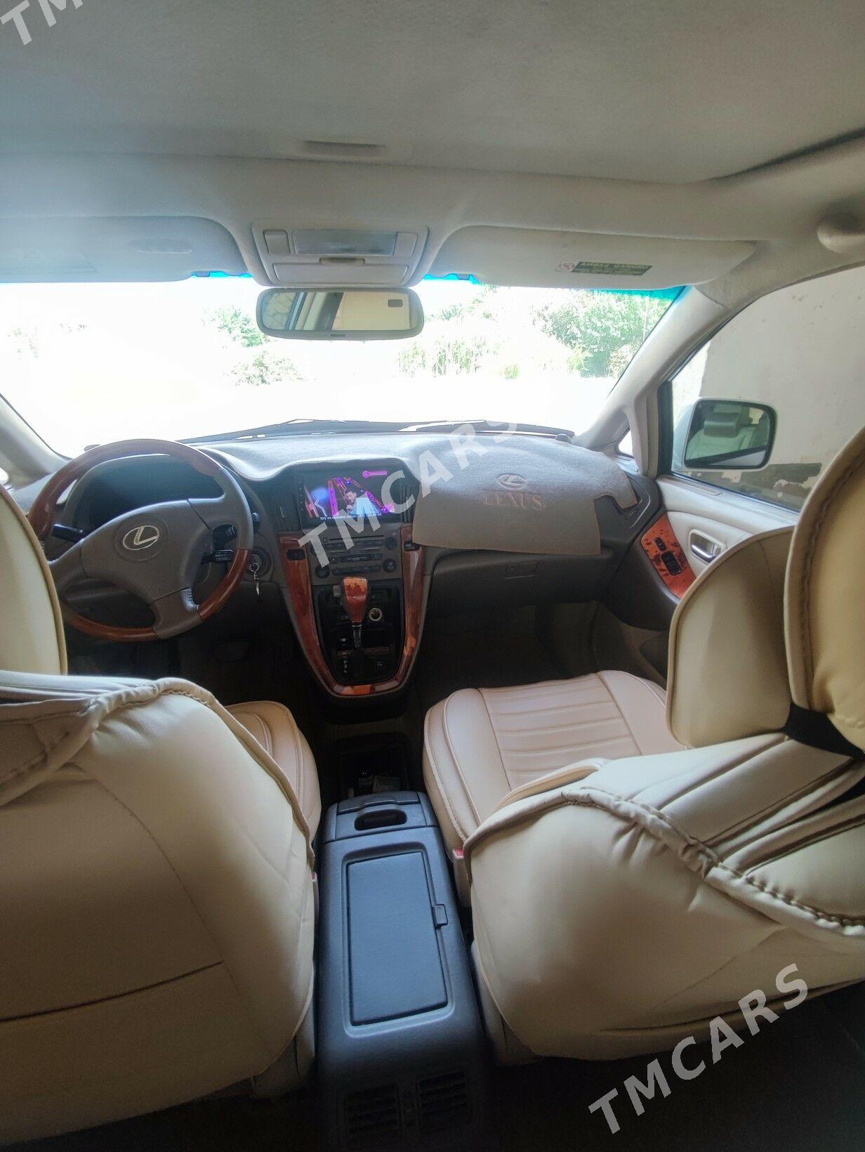 Lexus RX 300 2003 - 180 000 TMT - Дянев - img 5