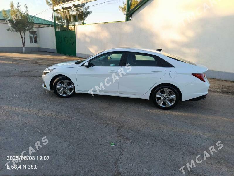 Hyundai Elantra 2022 - 278 000 TMT - Aşgabat - img 9