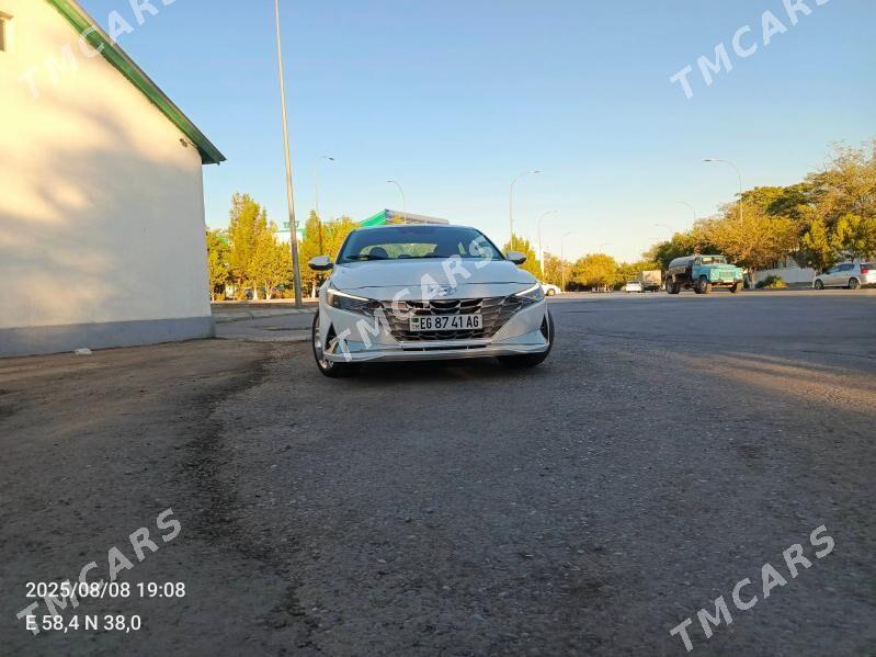 Hyundai Elantra 2022 - 278 000 TMT - Aşgabat - img 8