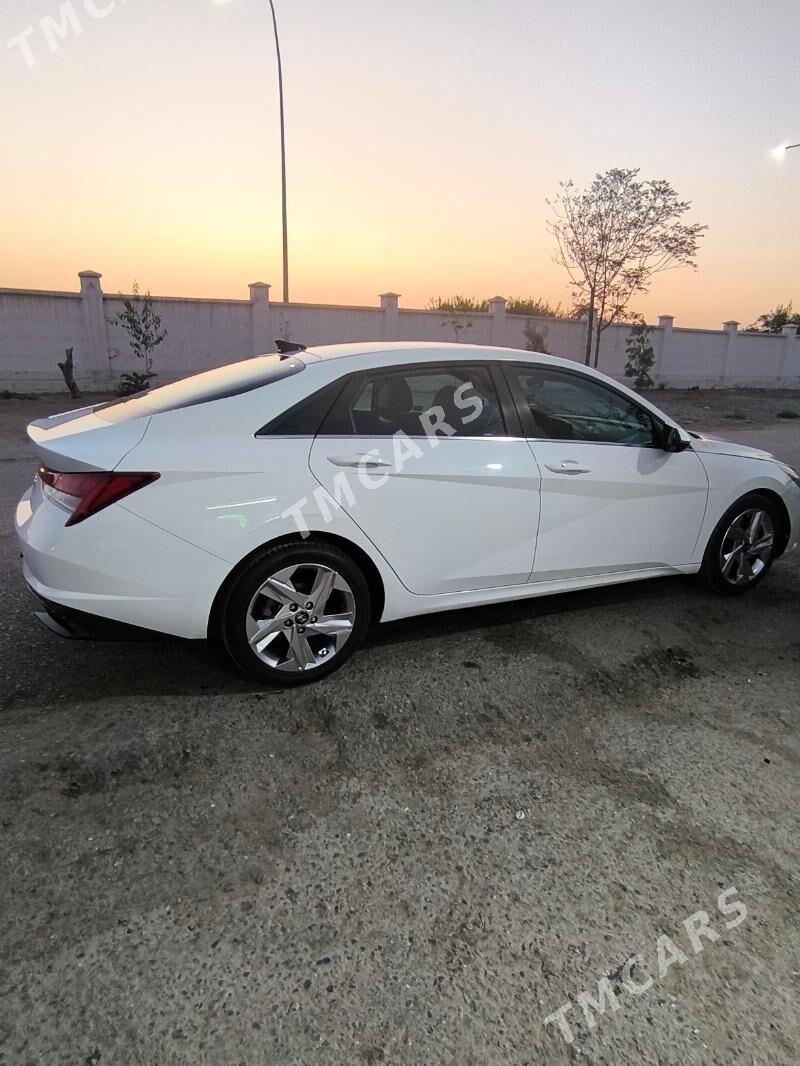 Hyundai Elantra 2022 - 278 000 TMT - Aşgabat - img 4