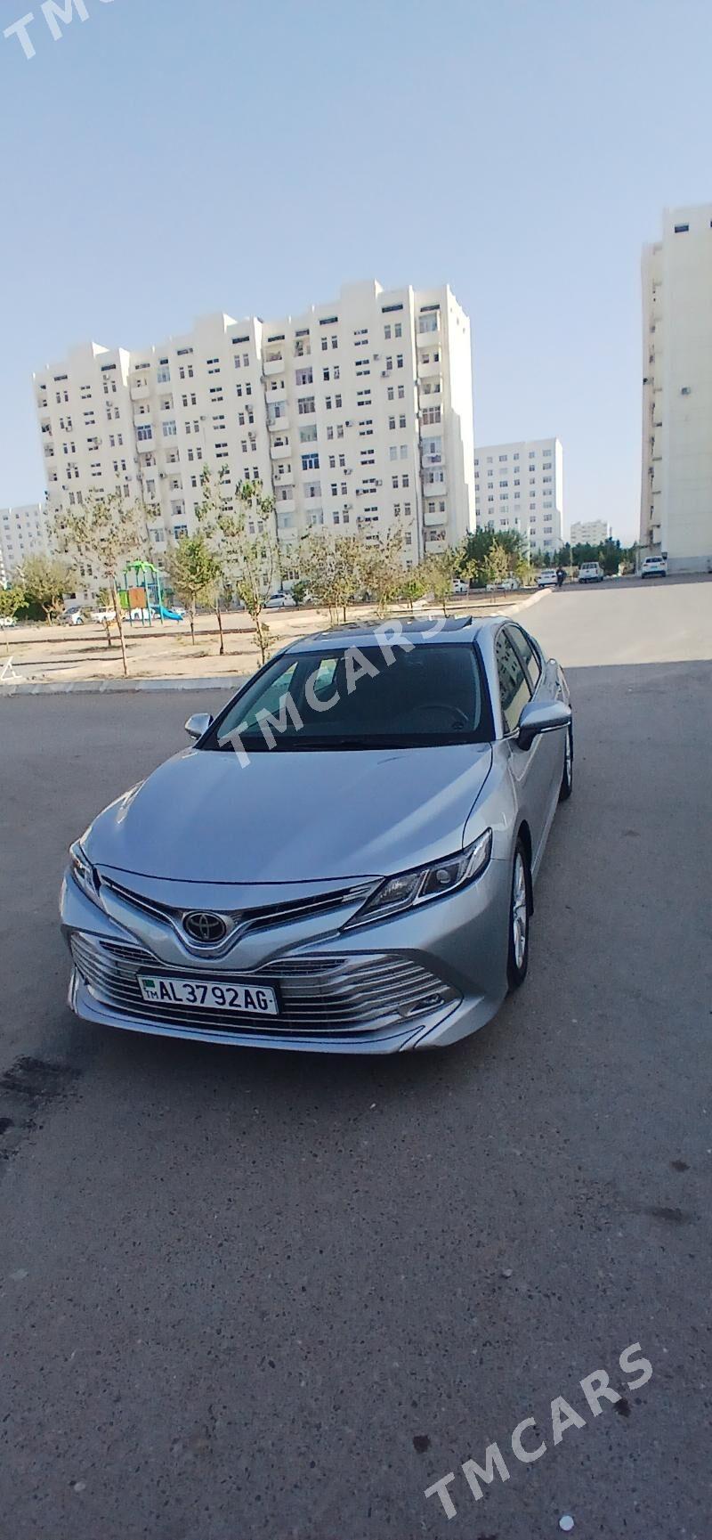 Toyota Camry 2018 - 310 000 TMT - Parahat 7 - img 4