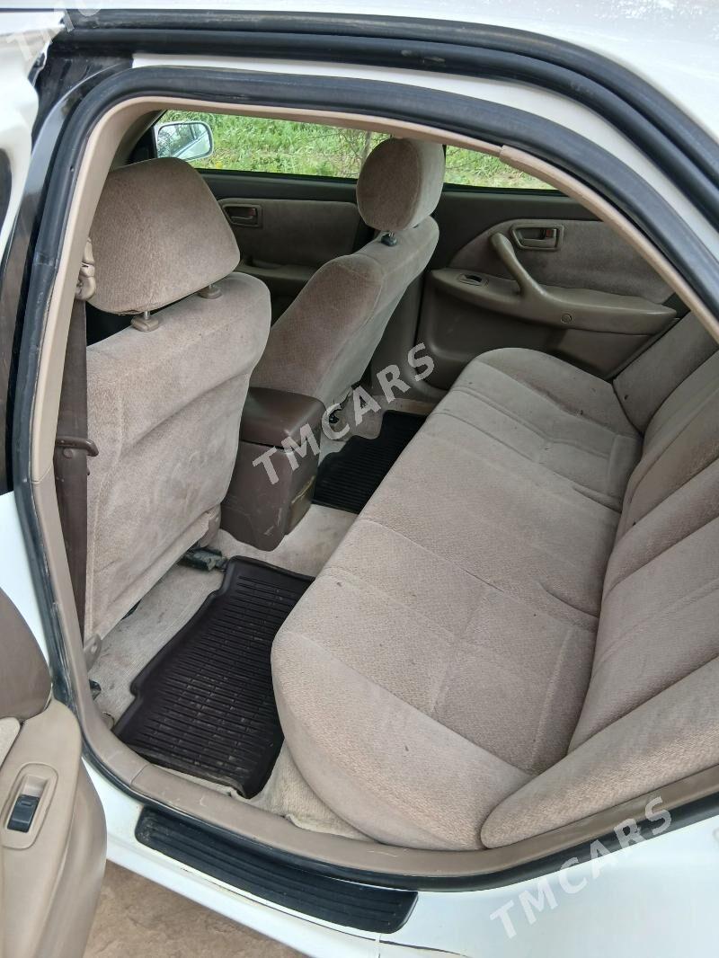 Toyota Camry 2000 - 140 000 TMT - Кёнеургенч - img 4