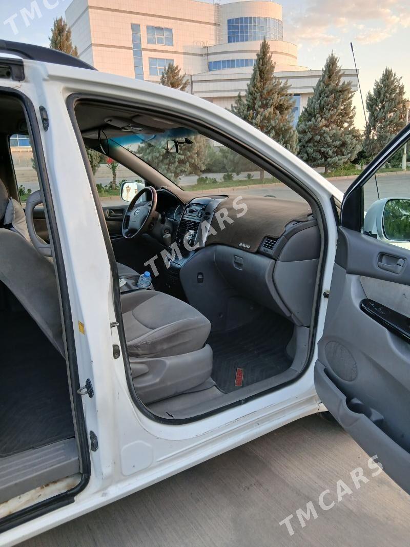 Toyota Sienna 2004 - 160 000 TMT - Türkmenabat - img 3