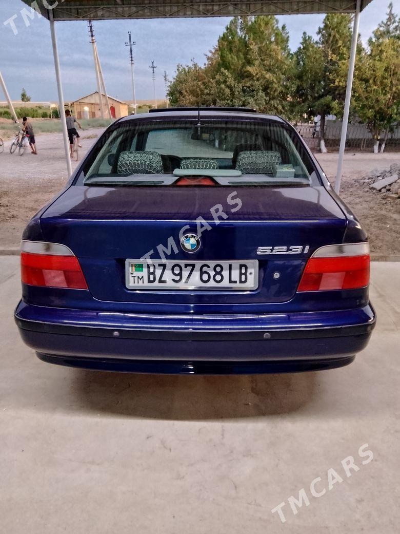 BMW 525 1998 - 100 000 TMT - Farap - img 3