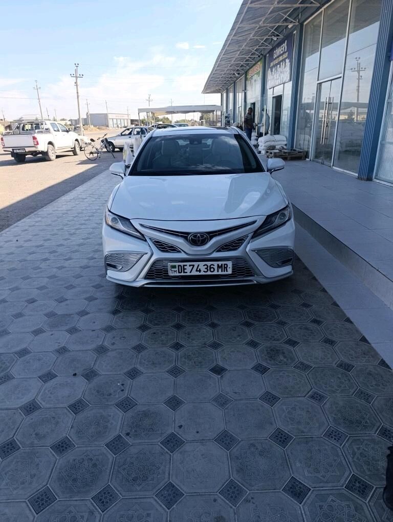Toyota Camry 2018 - 325 000 TMT - Векильбазар - img 10