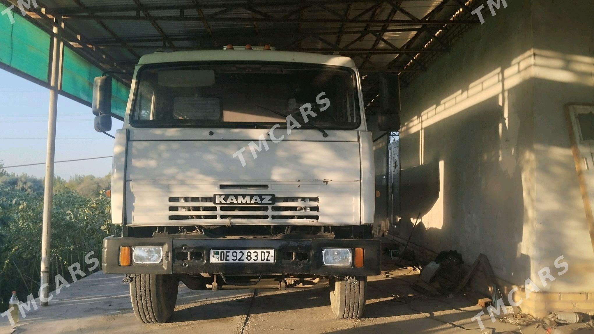 Kamaz 6520 2008 - 315 000 TMT - Акдепе - img 2
