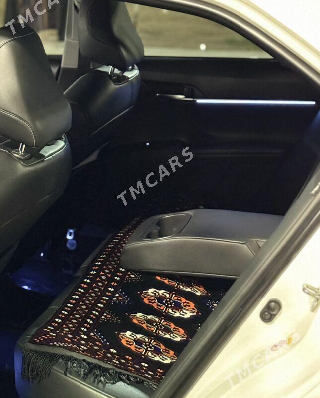Toyota Camry 2018 - 335 000 TMT - Aşgabat - img 8