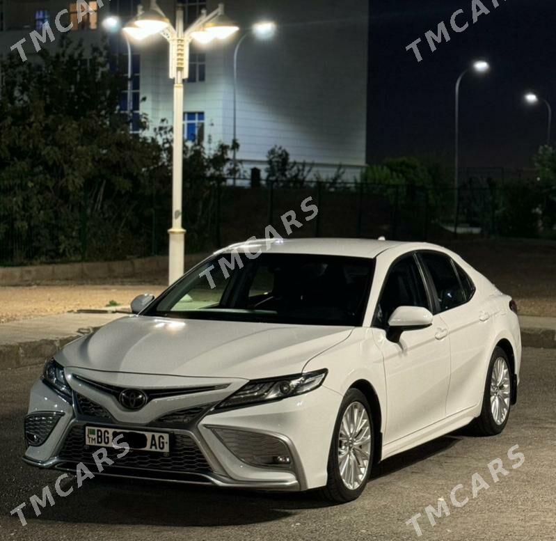 Toyota Camry 2018 - 335 000 TMT - Aşgabat - img 3