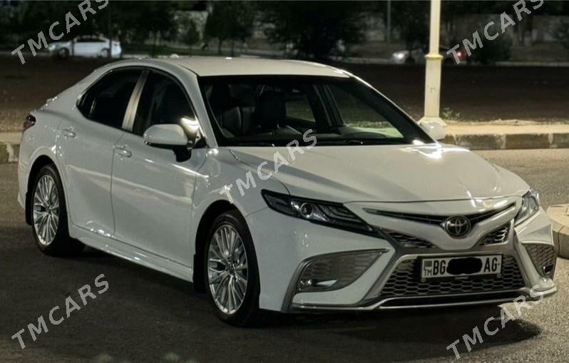 Toyota Camry 2018 - 335 000 TMT - Aşgabat - img 2