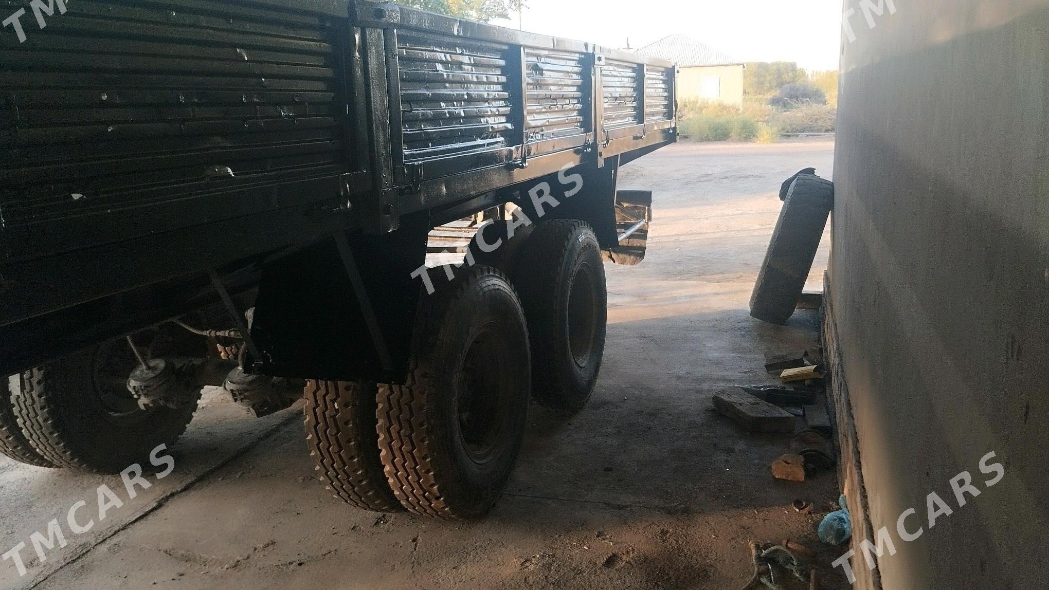 Kamaz 6520 2008 - 315 000 TMT - Акдепе - img 5