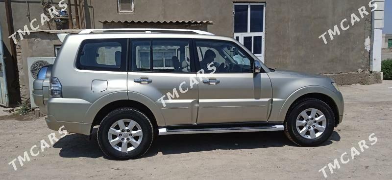Mitsubishi Pajero 2008 - 195 000 TMT - Boldumsaz - img 3