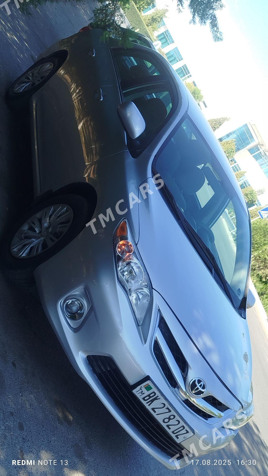 Toyota Corolla 2013 - 172 000 TMT - Дашогуз - img 5