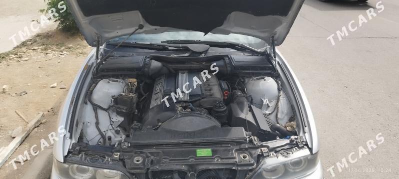 BMW E39 2001 - 100 000 TMT - Туркменбаши - img 5