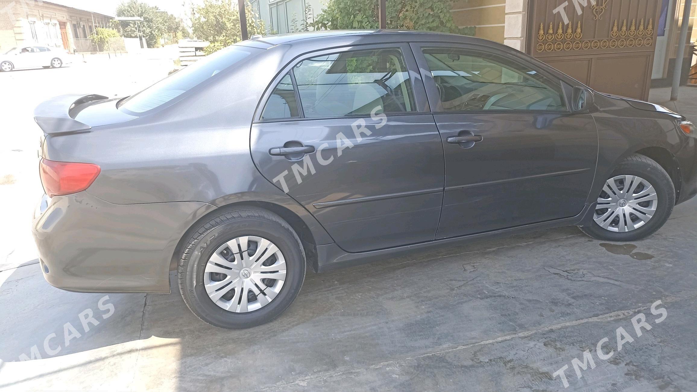 Toyota Corolla 2010 - 130 000 TMT - Türkmenabat - img 6